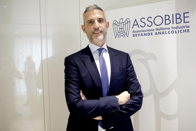 ASSOBIBE, l’appello del Settore alle Istituzioni in vista della Legge di Bilancio: “Cancellare la Sugar tax ora per rafforzare la competitività delle imprese in un momento critico”